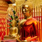 Rotgoldener Buddha