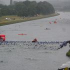 Roth Challenge 2008: Start der letzten Gruppe Staffelschwimmer