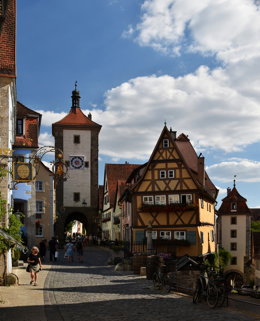 Rothenburg o. d. T.   - Plönlein -