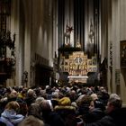 Rothenburg ob der Tauber (1) - Kirche St. Jakob - vor Beginn eines Orgellkonzerts zu Weihnachten