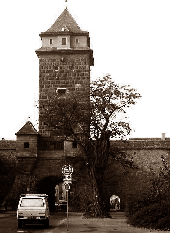  Rothenburg ob der Tauber   ...