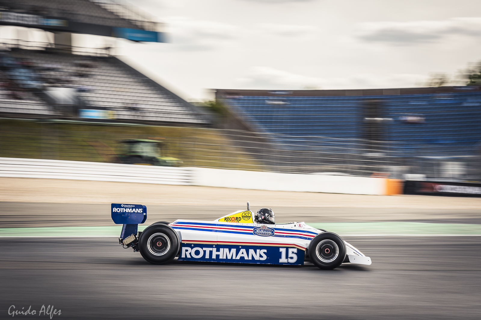 Rothmans March 821