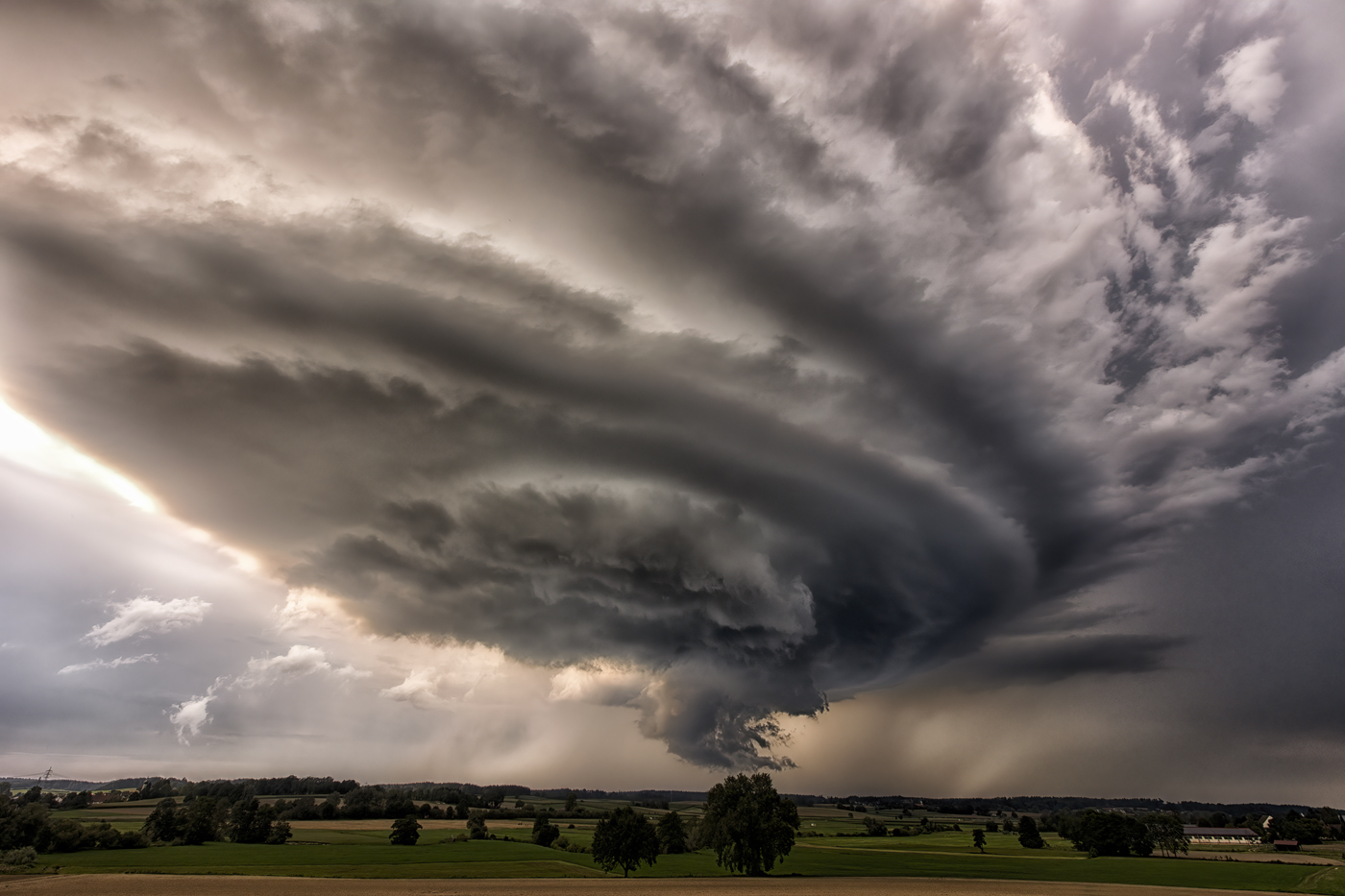 Rotierende Superzelle - Mothership-Cloud