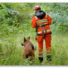 ROTKÄPPCHEN UND DER LIEBE WOLF