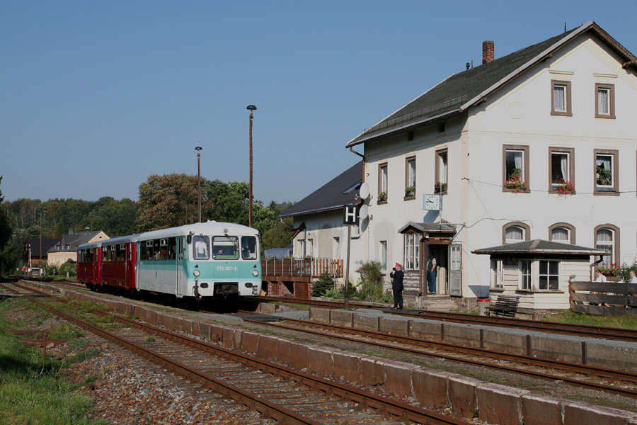 "Rotmütze" mit Kamera;