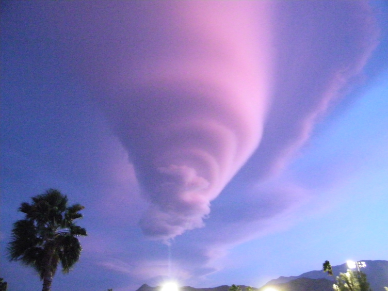 rotor cloud over PAlm Springs, CA