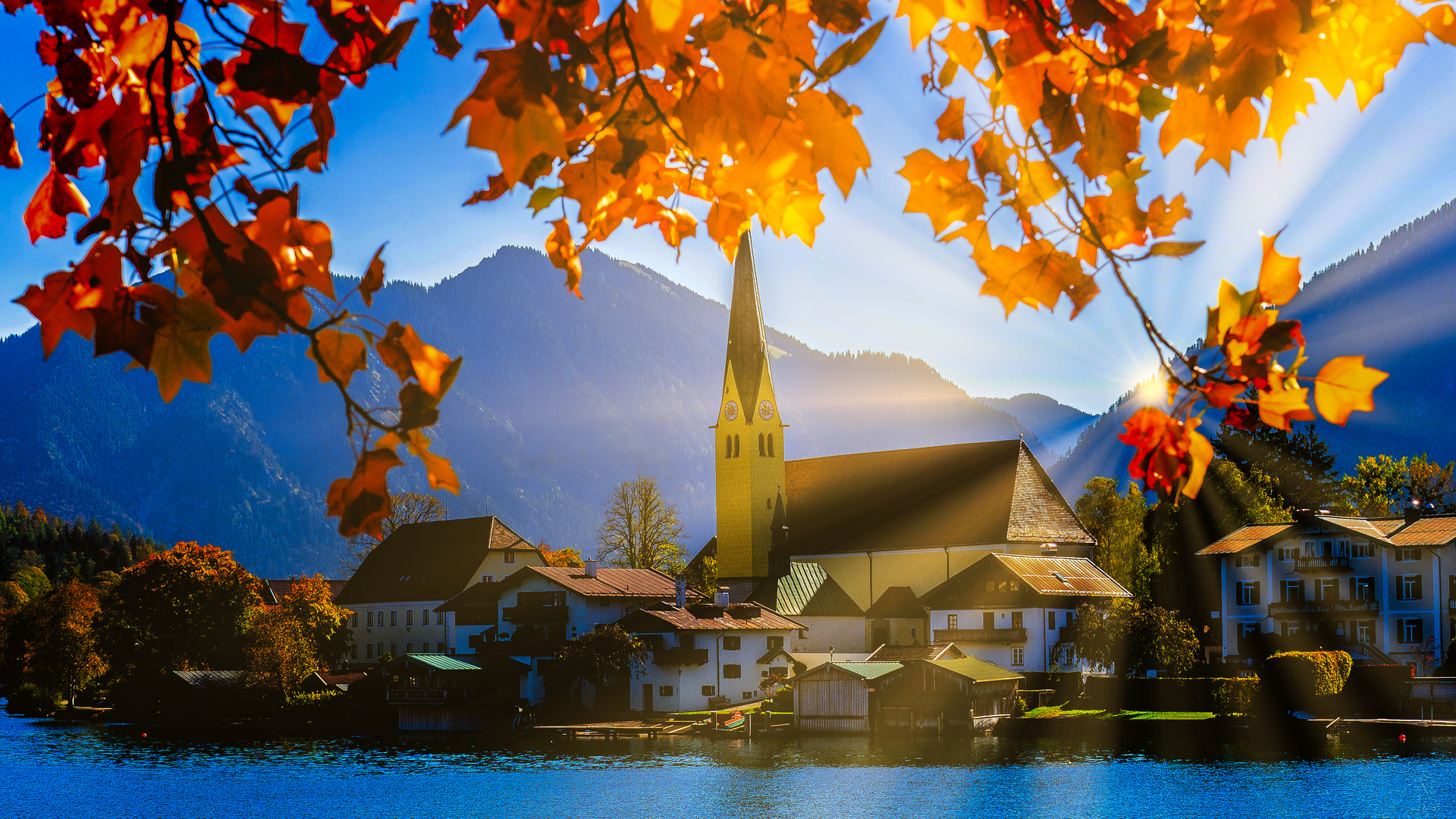 Rottach-Egern Malerwinkel mit Sonnenstrahlen