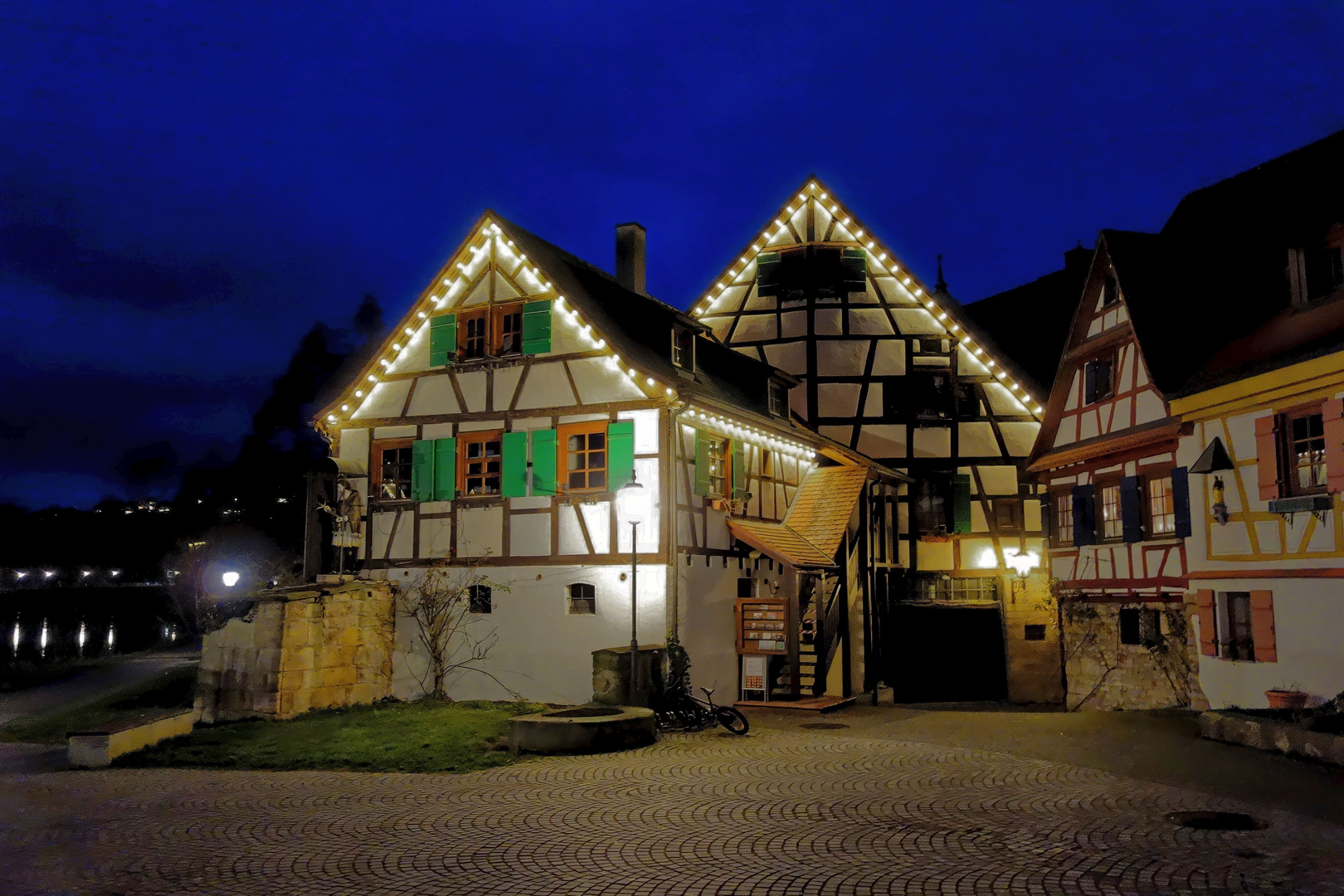 Rottenburg bei Nacht