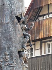 Rottenburger Narrenbrunnen - Detail 1