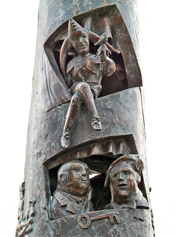 Rottenburger Narrenbrunnen - Detail 4