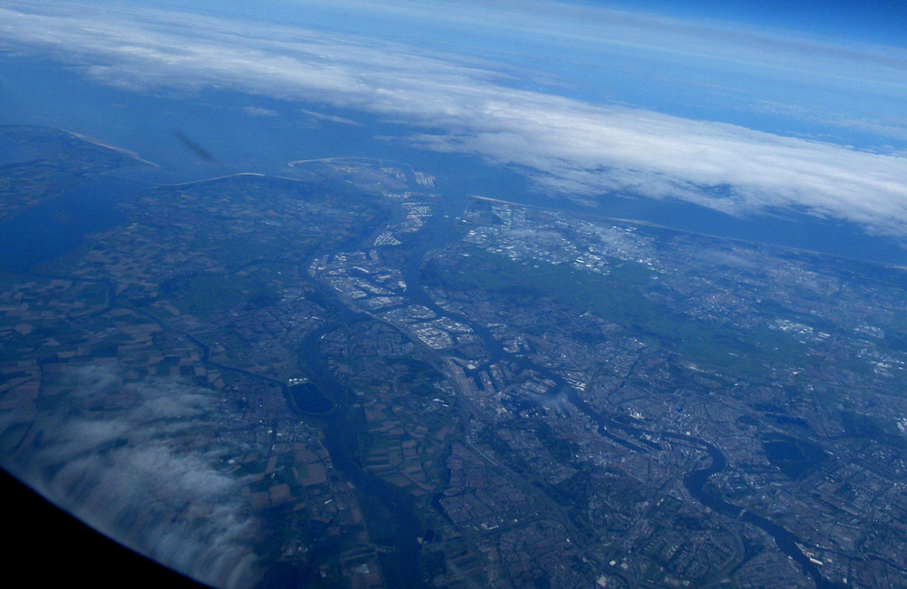 Rotterdam aus dem Flieger:-))