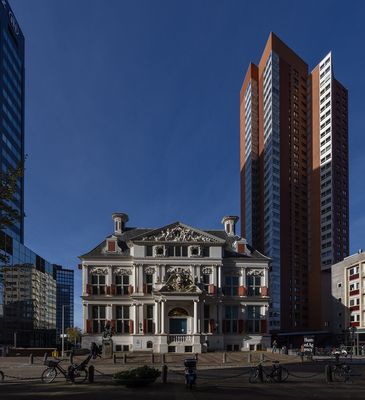 Rotterdam: Bauliche Gegensätze