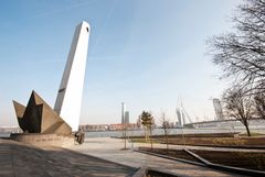 Rotterdam - Boompjes - Monument for the Merchant Navy