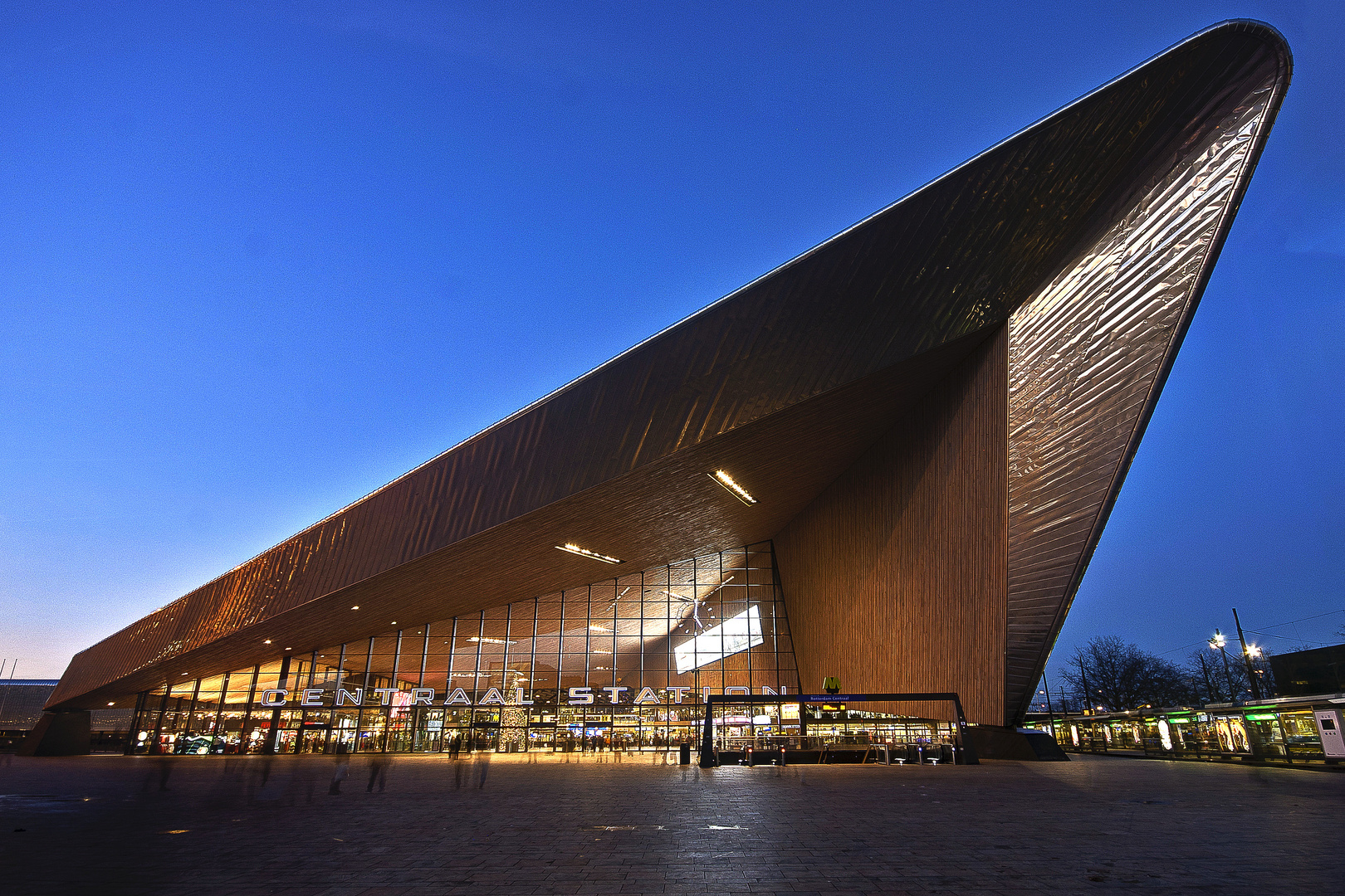 Rotterdam - Central Railway Station - 01