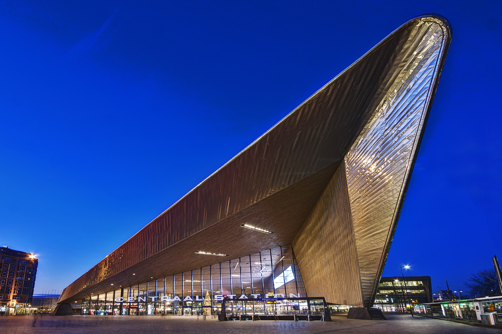 Rotterdam - Central Railway Station - 02