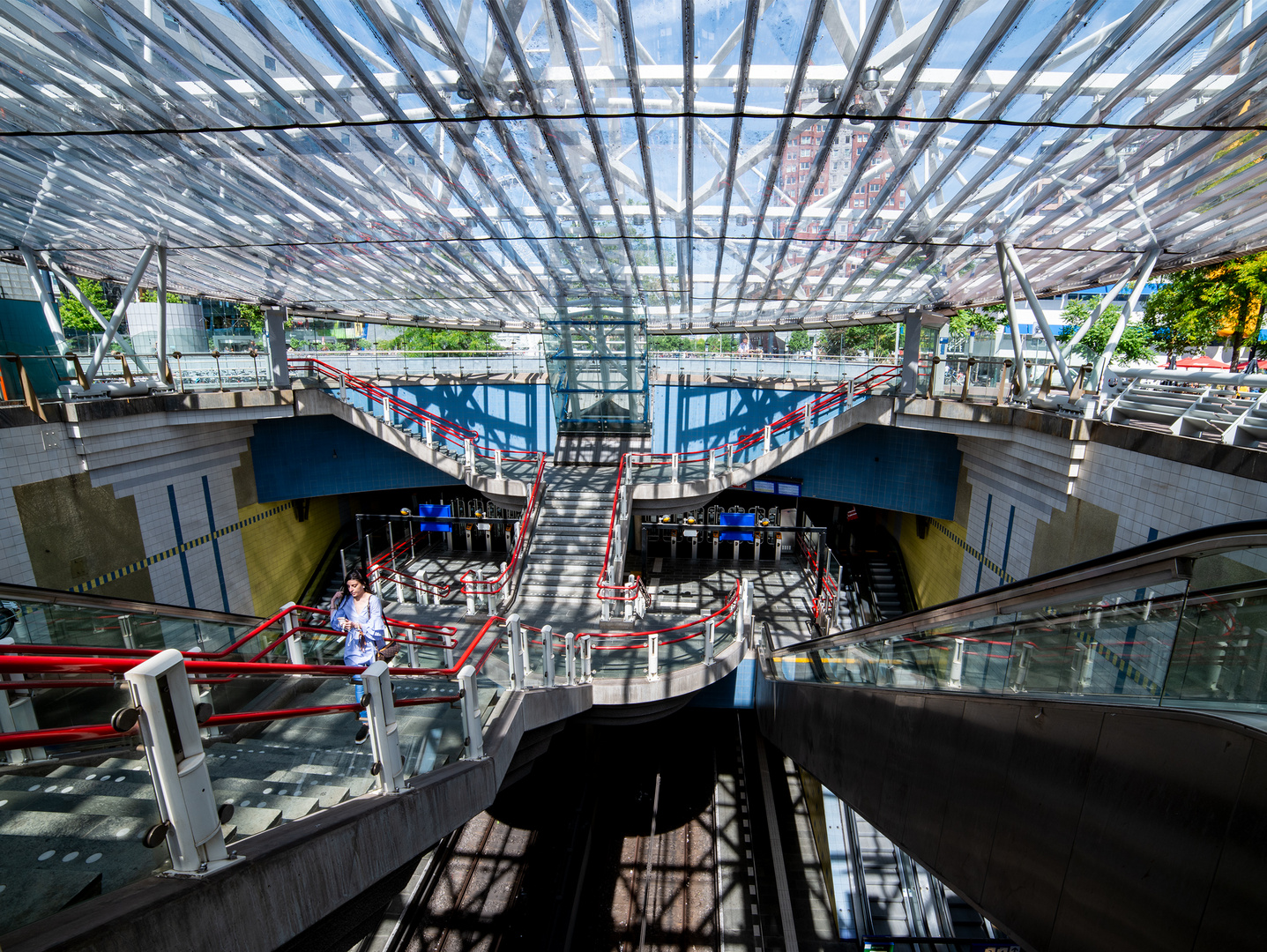 Rotterdam; U-Bahn Station Markthalle