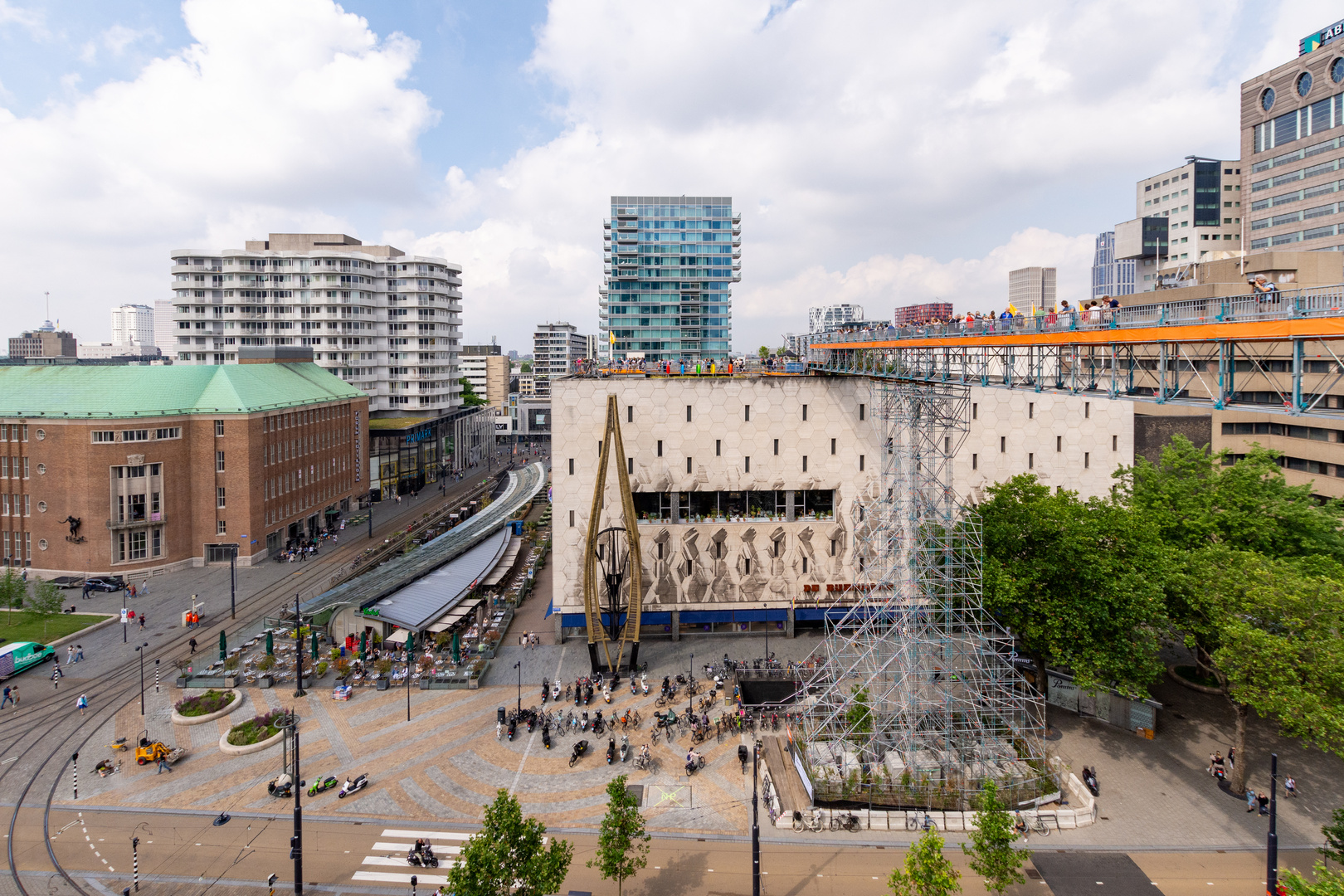 Rotterdam - Walk on the Rooftops - van Oldebarneveltplaats - Coolsingel