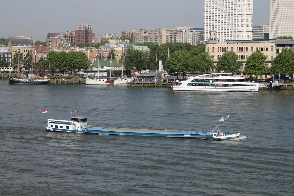 Rotterdamm  am Hafen