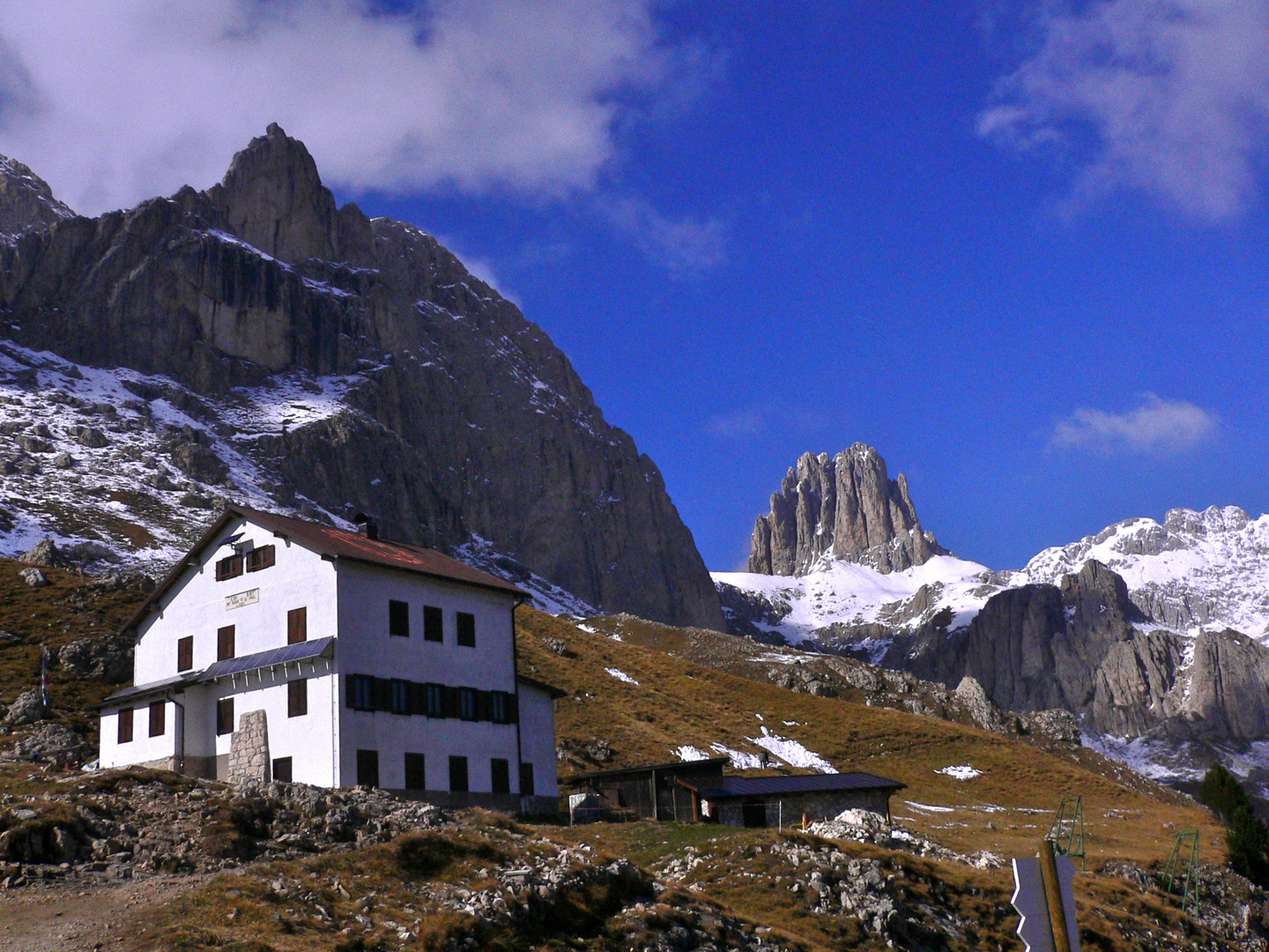 Rotwandhütte.(Rifugio Rodo Vael).