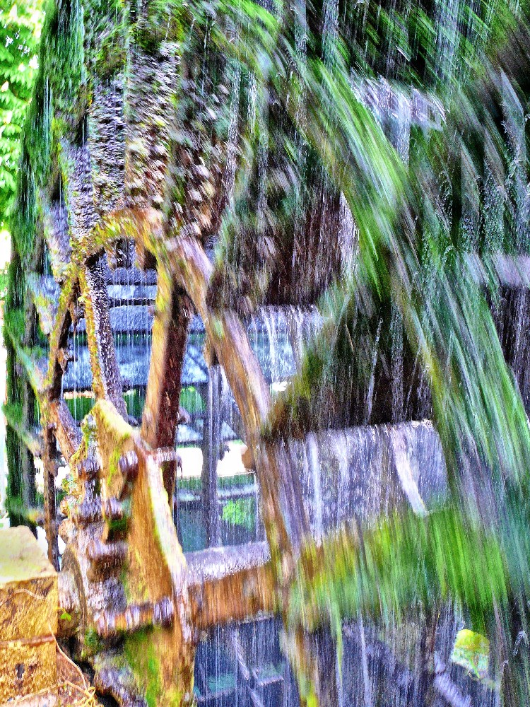 Roue à Aubes à L'isle sur la Sorgue