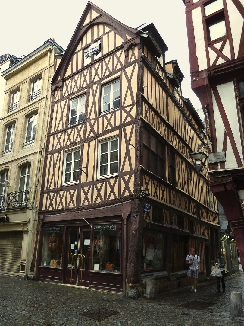 Rouen - autre maison à colombage