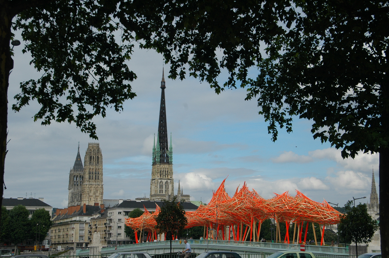 ROUEN - Sculture d'ARNE QUINZ -