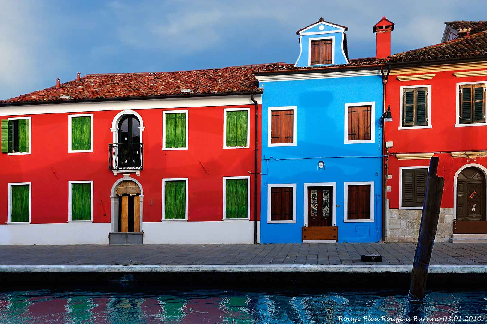 Rouge Bleu Rouge à Burano (03.01.2010)