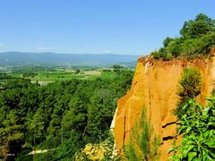 Rouge-Roussillon. 2