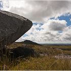 Rough Tor - Blick durch Felskante