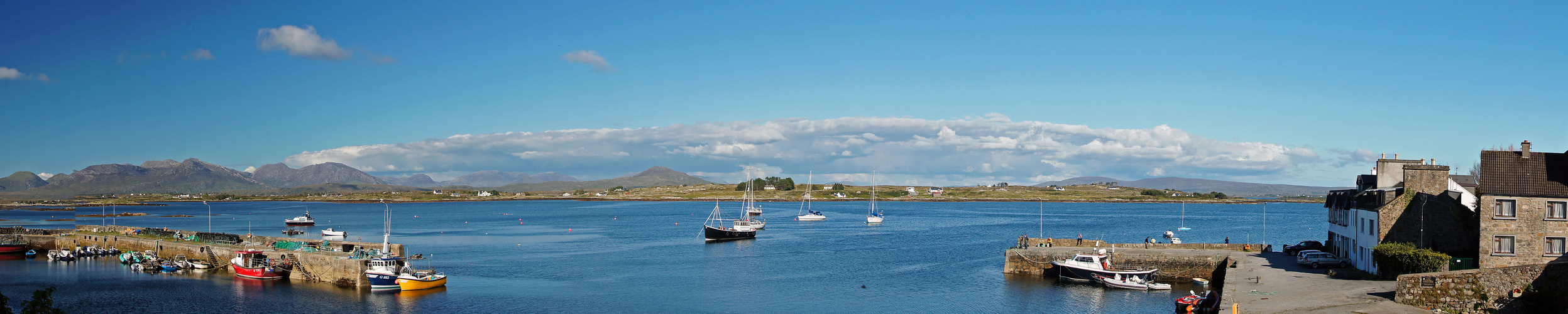 Roundstone Panorama