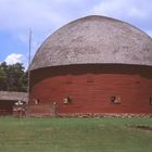 Route 66:  Arcadia Round Barn in Oklahoma 