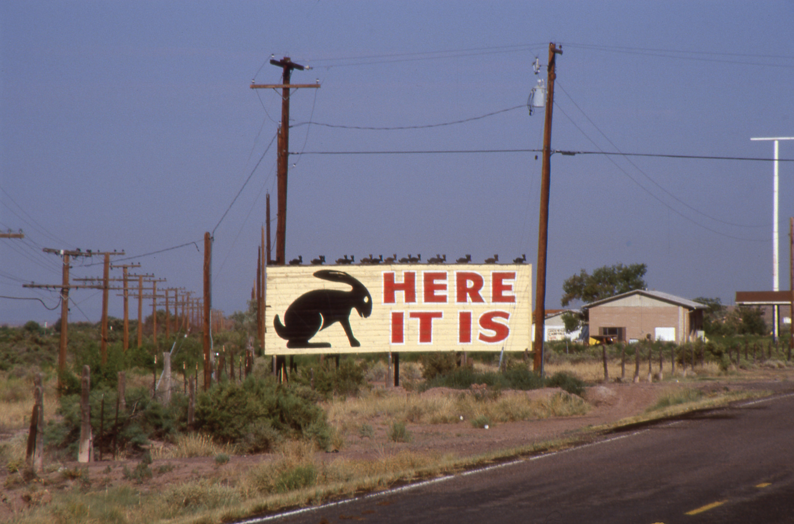 Route 66: Jack Rabbit Trading Post in Joseph City - Arizona