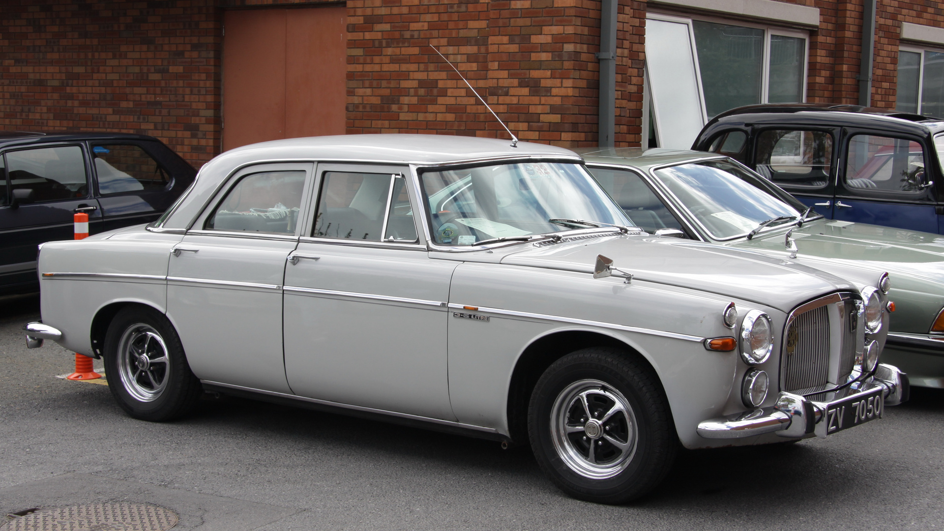 Rover P5 Seitenansicht