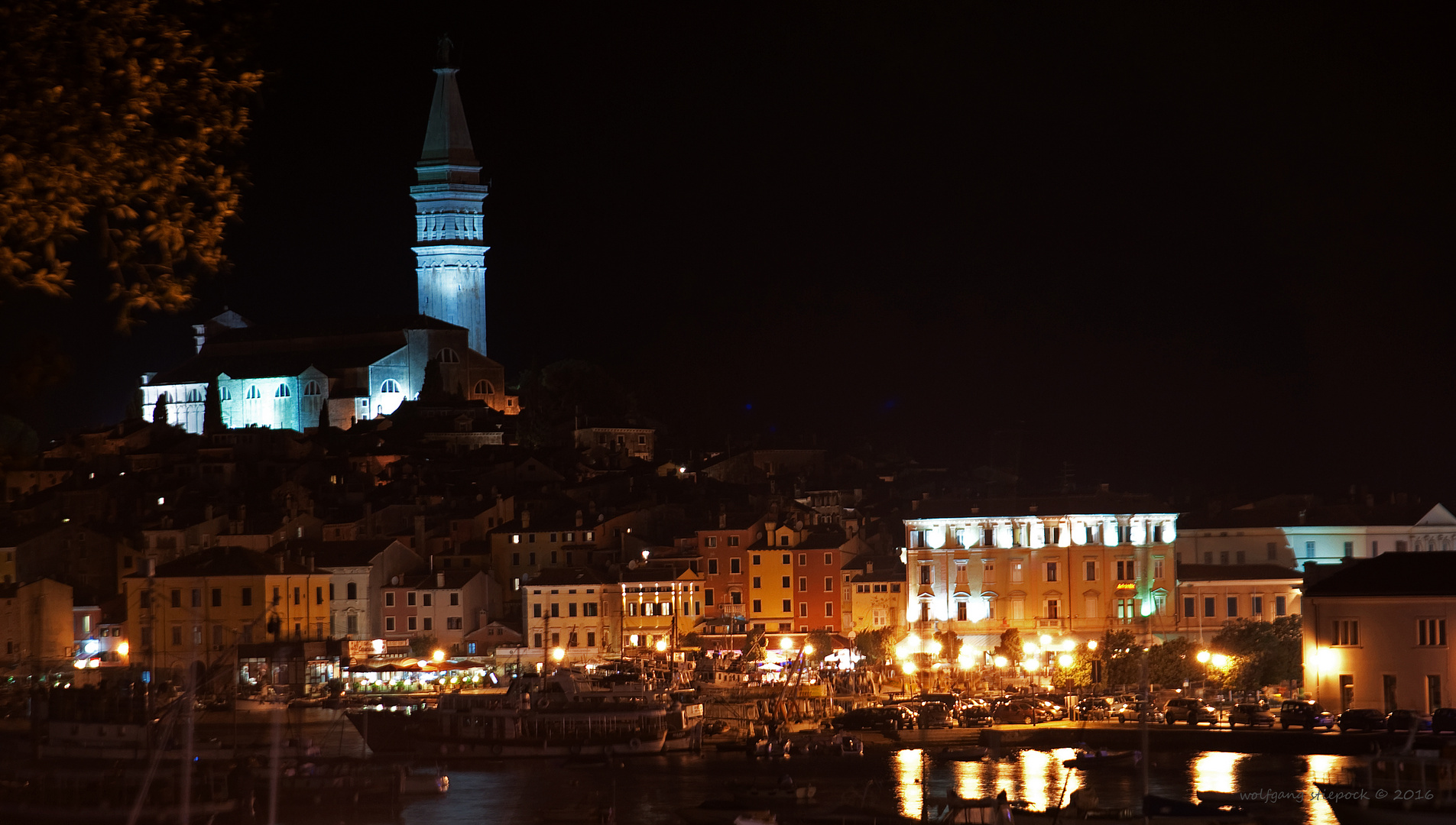 Rovinj bei Nacht