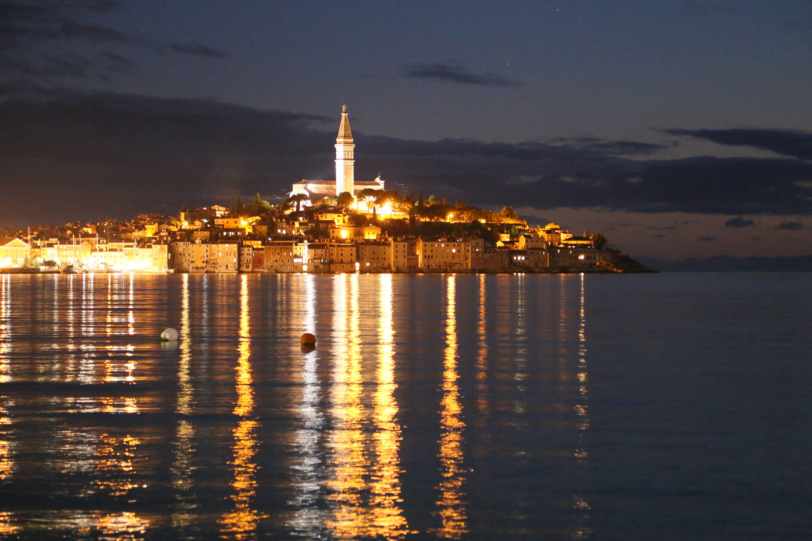 Rovinj bei Nacht