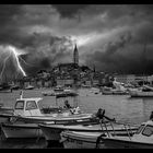 Rovinj Gewitter 2019 - sw