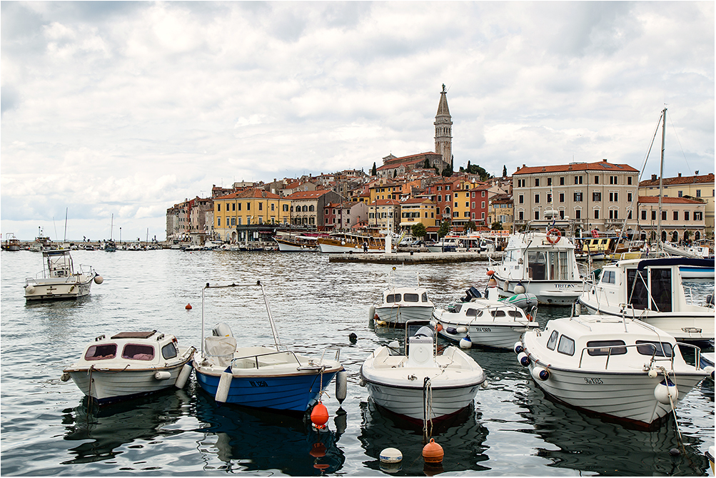  Rovinj  Hafen und Altstadt Foto Bild europe balkans 