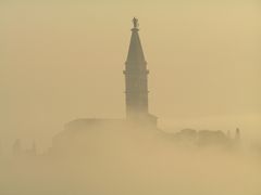 Rovinj im Nebel