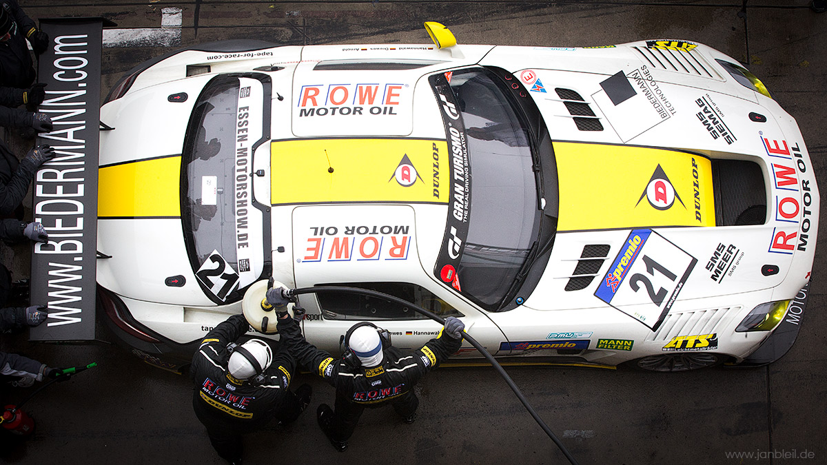 ROWE RACING Mercedes-Benz SLS AMG GT3