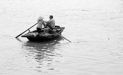 Rowing @ Halong Bay