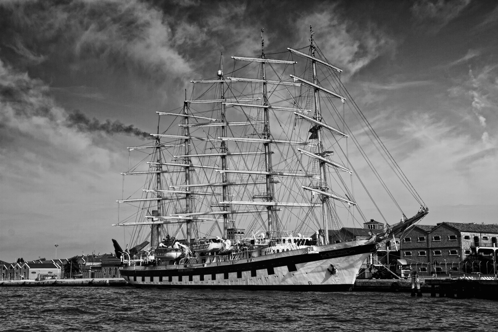 *Royal Clipper*