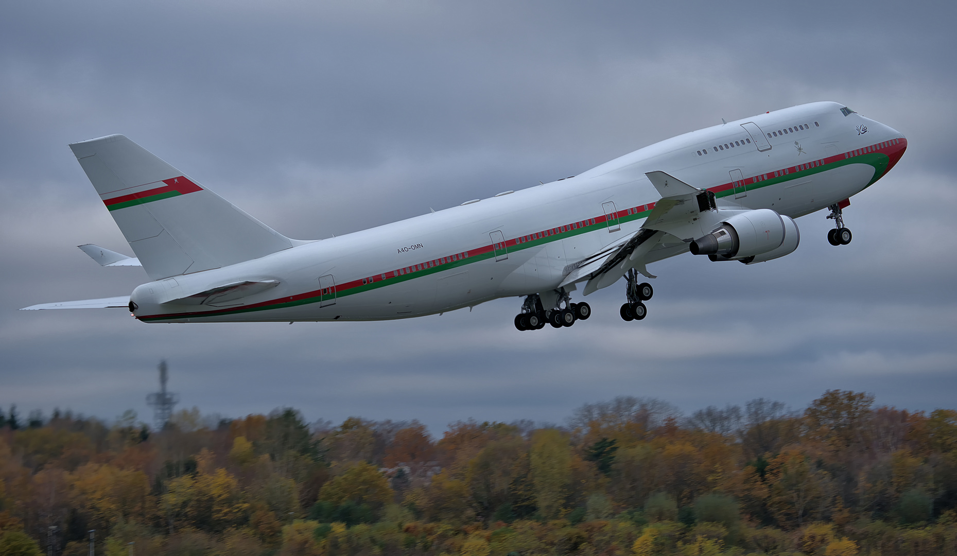 Royal Flight of Oman Boeing 747-400 Abflug