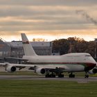 Royal Flight of Oman Boeing 747-400 