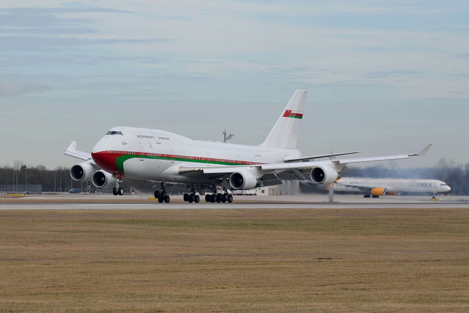 Royal Flight Oman - B747-400