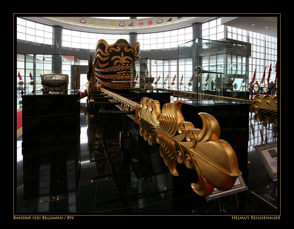 Royal Regalia Museum II, Bandar Seri Begawan / BN