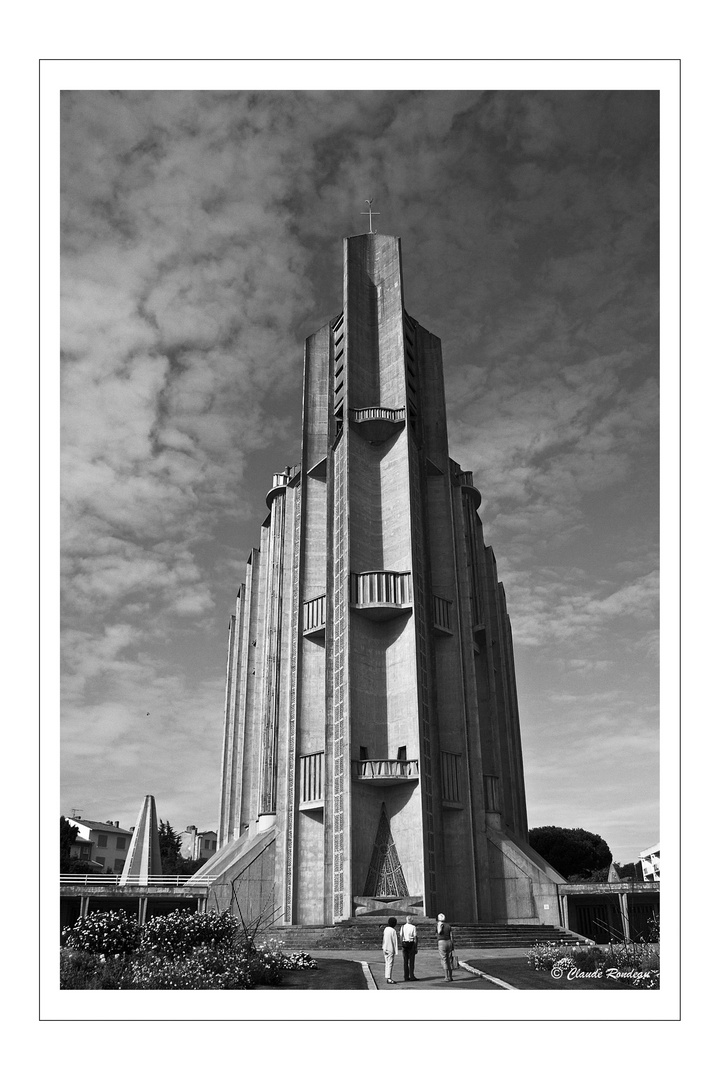 Royan(17) Eglise Notre Dame