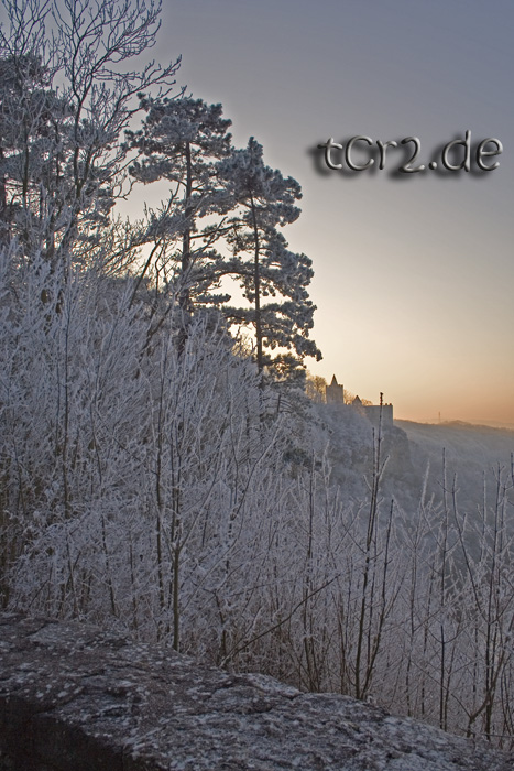 Rudelsburg im winterlichen Sonnenuntergang