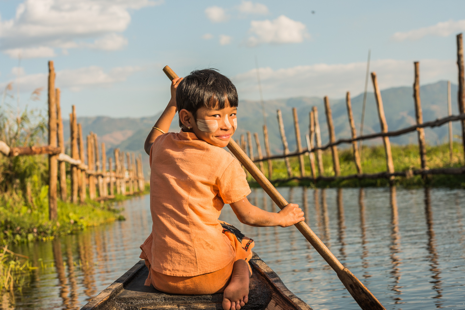 Ruderin am Inle See