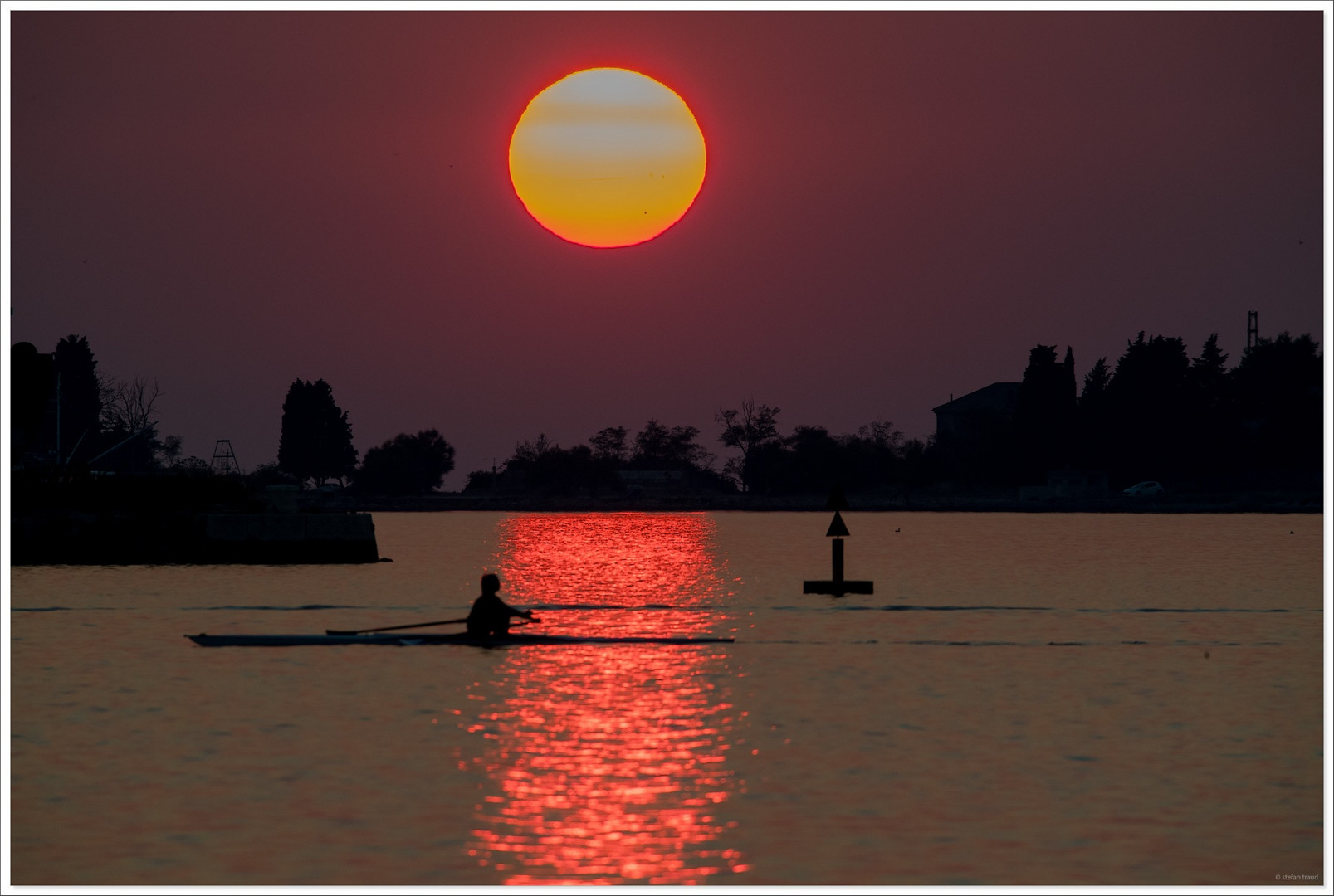 Rudern im Sonnenuntergang