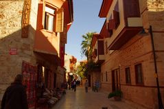 Rue d'Antalya ...